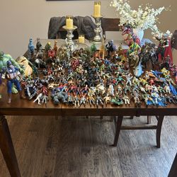 Huge Action Figure Lot Star Wars Marvel DC Dinosaurs