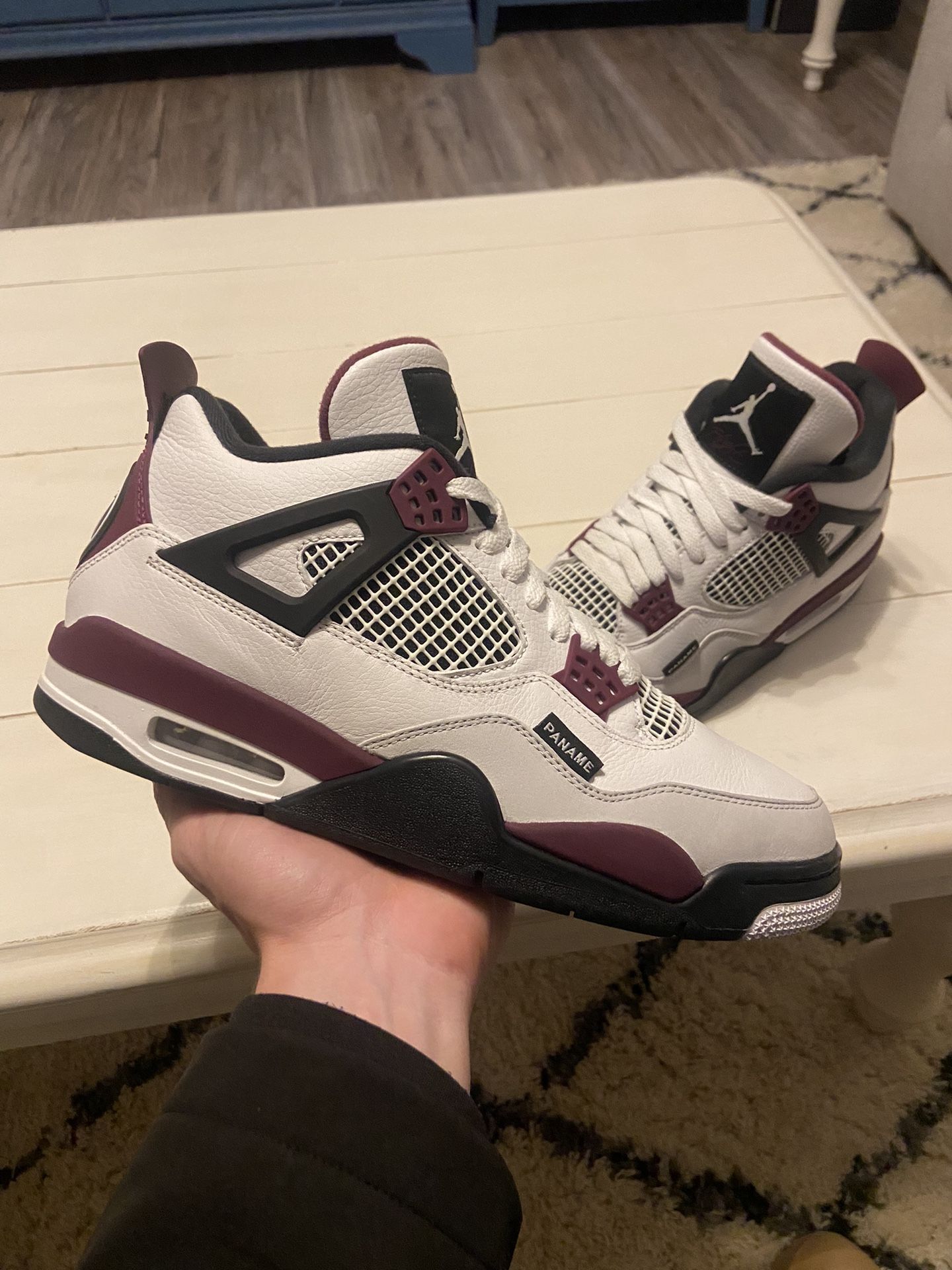 Jordan 4 PSG