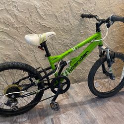 Apollo Xpander Junior Mountain Bike - 20" Wheel - See My Other Items