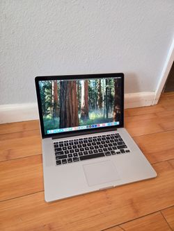 Macbook pro 15 inch Core i7 16gb ram 256gb ssd mac os Sequoia (newest update) and Includes Macbook pro 15 in i7 16gb ram 256gb ssd, Adobe, ms office,