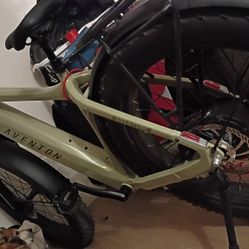 Aventon Aventure 3 EBike 26"