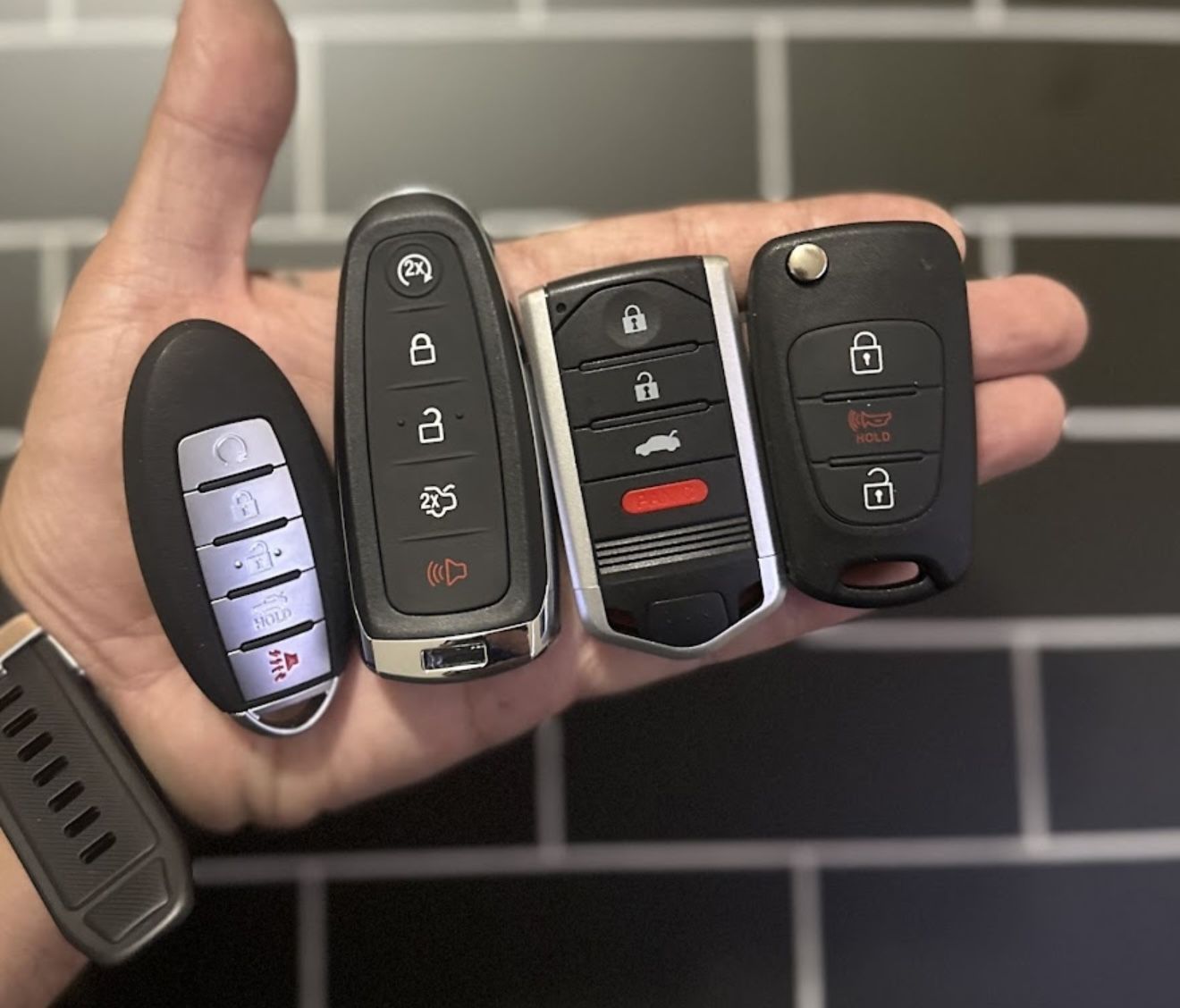 Car Key , Remote Key , Fob Key , Flip Key , Smart Key , Remote Start ,