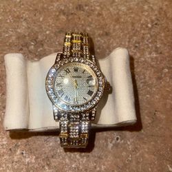 Luxury Gold Designer Watch 