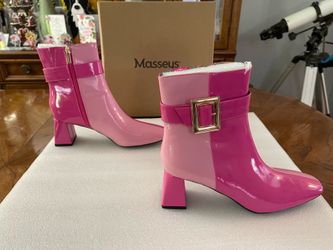 New in Box Massey’s Sydney Boot - Dark Pink - Size 9M