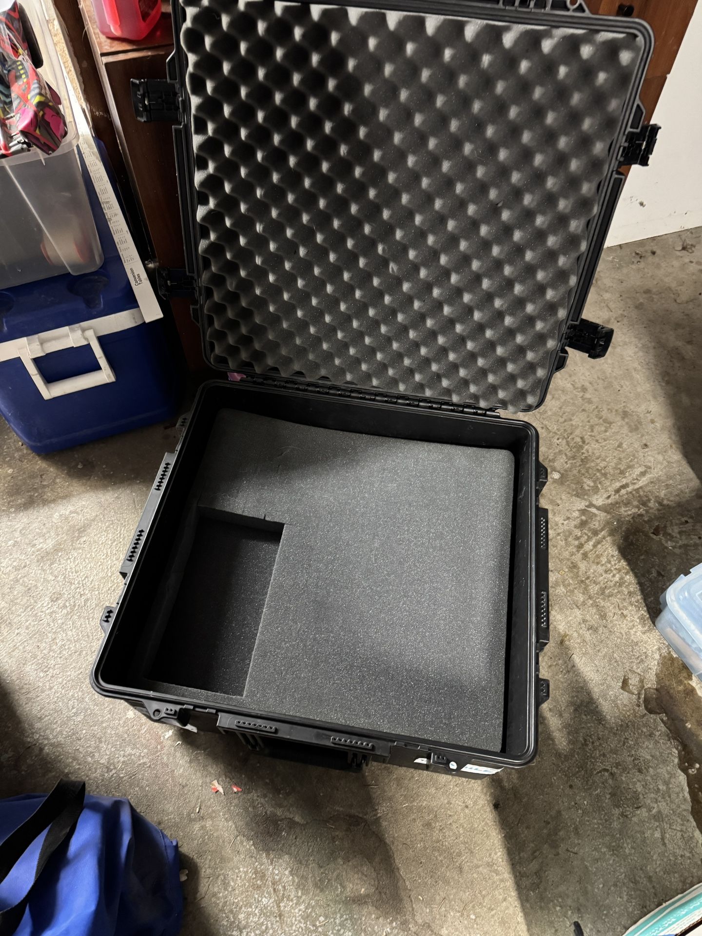Pelican iM2750 Storm Travel Case
