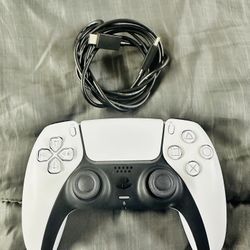 PlayStation DualSense™ Wireless White- For PS5, PC, MAC & Mobile