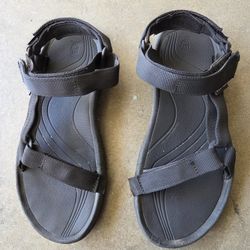 Teva Women's Hurricane XLT Black Sandals Size 9
