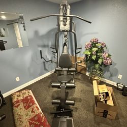 Life Fitness Parabody GS4 Home Gym 