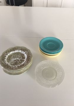 18 VINTAGE CAKE PLATES