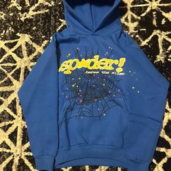 Blue Spider Pullover Hoodie Size Medium