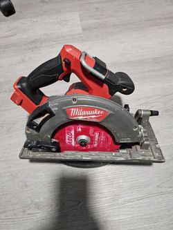 M18 fuel milwaukee Circular Saw