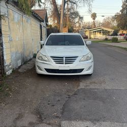 2012 Hyundai Genesis