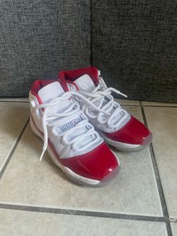 Jordan 11 cherrys