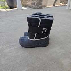 Cat & Jack Toddler Snow Boots - Size 10