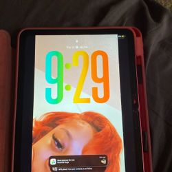 Pink Ipad 10th gen $185