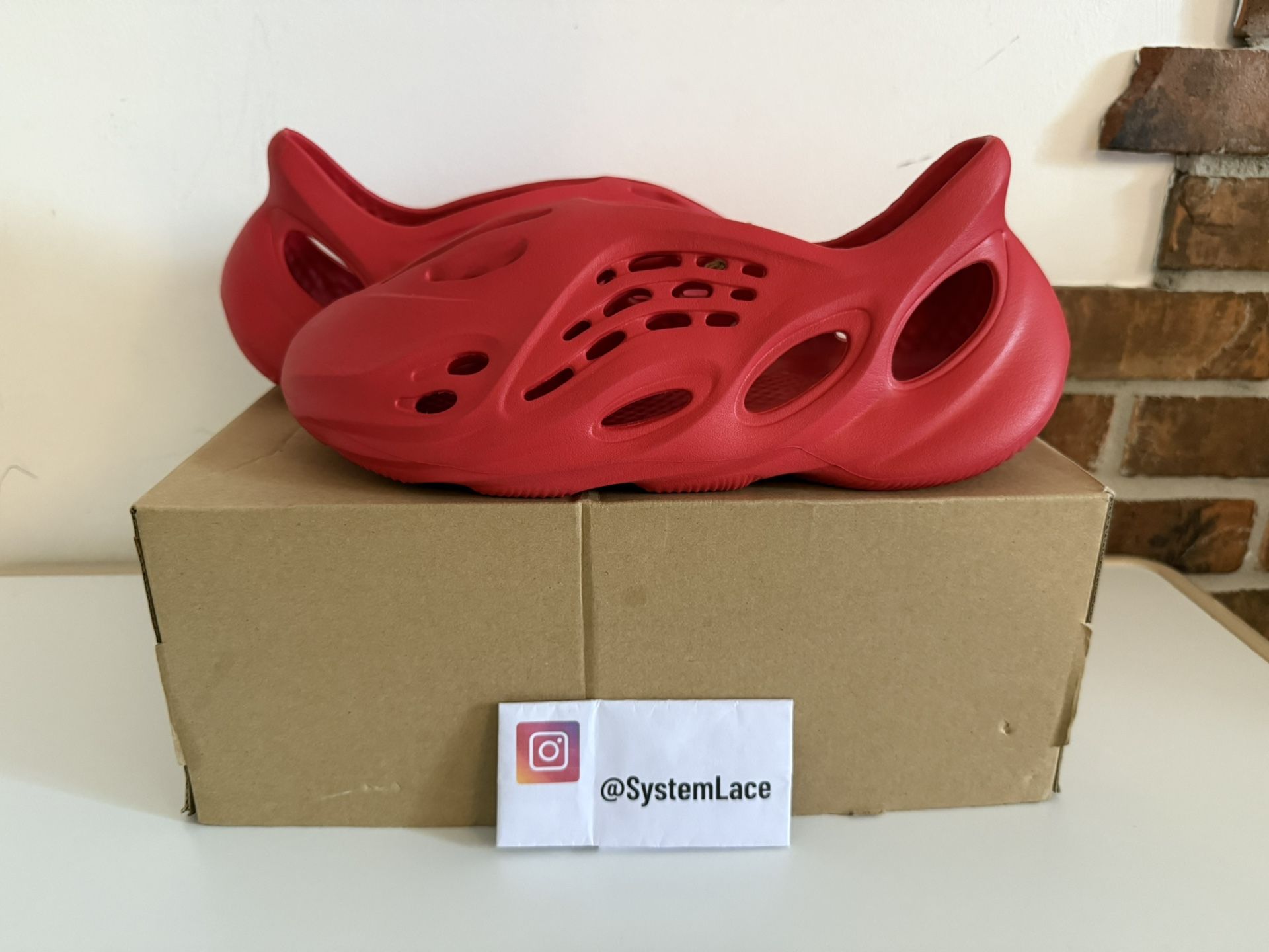 Yeezy Foam Runner Vermillion Size 11