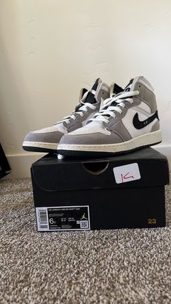 Air Jordan 1 Mid SE Craft (GS) $65