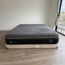 Queen Sealy Silver Chill Plush Hybrid Mattress + Foundation —  OBO