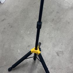Hercules Guitar Stand 