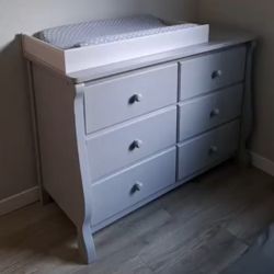 Changing Table/ Dresser