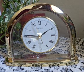 Vintage Seiko Quartz Desktop Table Top Clock Mcm Boho Retro 
