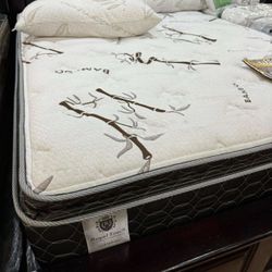 Queen size new royal touch memory foam pillow top mattress