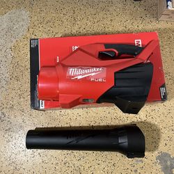 Milwaukee M18 FUEL 120 MPH 500 CFM 18V Lithium-Ion Brushless Cordless Handheld Blower (Tool-Only)