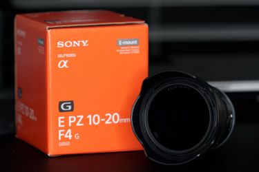 Sony E PZ 10-20mm F4 G Lens – Like New | Original Box + Hoya CPL Filter