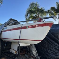 Cal 20 Sailboat w/trailer