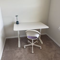 Ikea white desk and chair