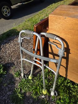 Free pile (table, chairs and bench, small bookshelf, walker, etc)