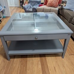 IKEA LIATORP Coffee table