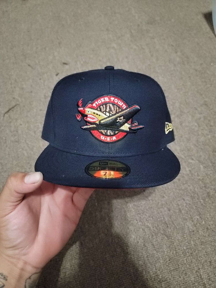 Detroit Tigers authentic skull/beanie cap for Sale in Troy, MI - OfferUp