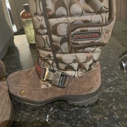 Winter Coach Boots 🥾 