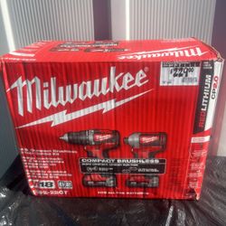 Milwaukee M18 18V Lithium-Ion Brushless Cordless Compact Drill/Impact Combo Kit (2-Tool) W/ (2) 2.0Ah Batteries, Charger & Bag