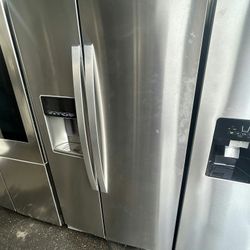 Yes it works Whirl pool Ref rigerator Frid ge Fully Covered Warranty!