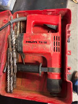 Hilti TE12 Hammer Drill With Case