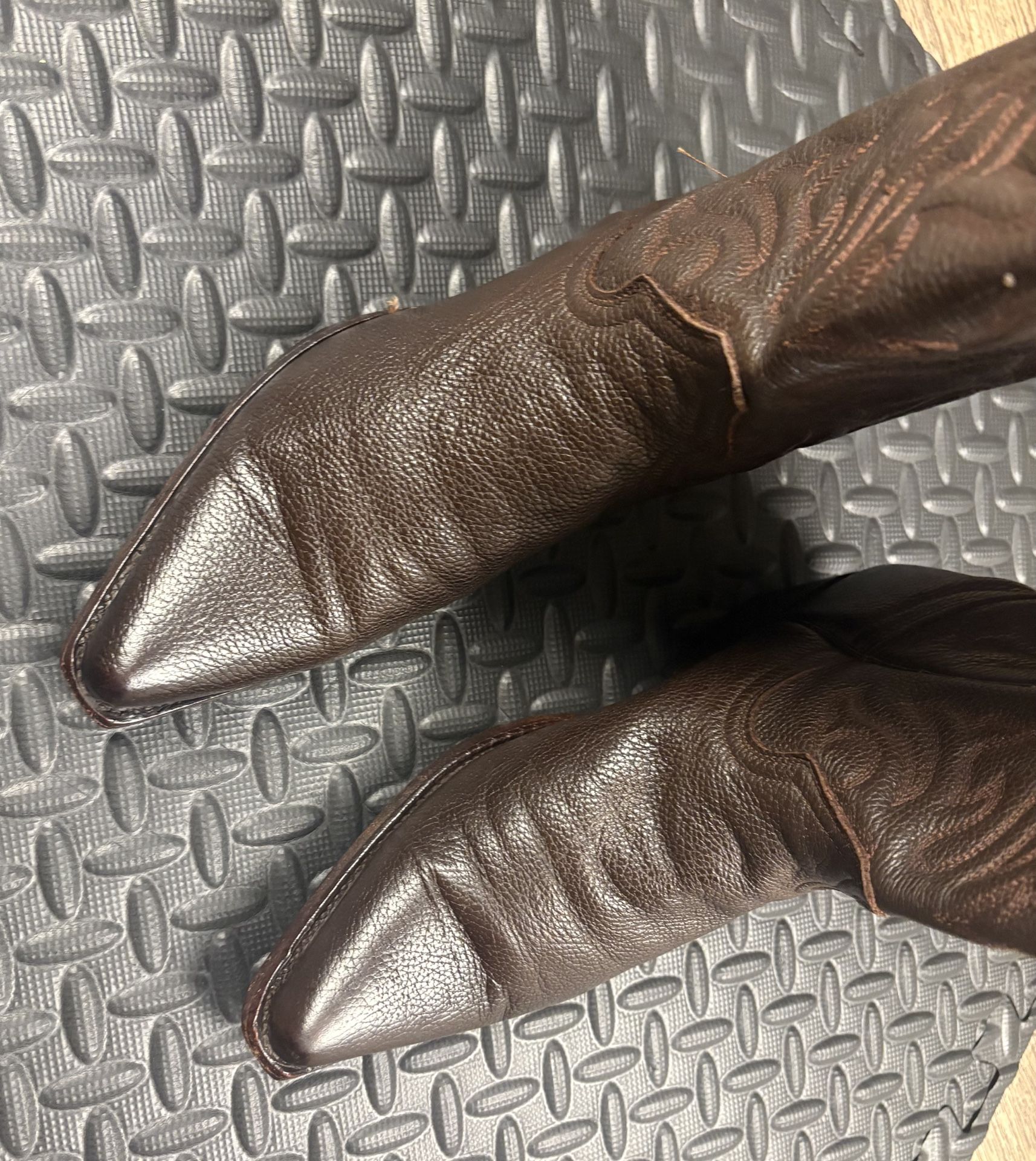 Brown Boots Size 8