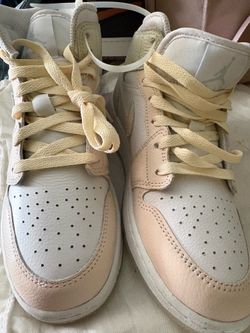 Nike Men's Jordan 1 Mid Se Shoes - White
