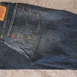 men Levi's 