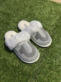 True Religion Female Slides