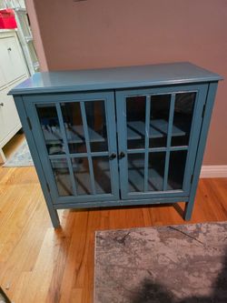 Cabinet w/Glass Doors Teal