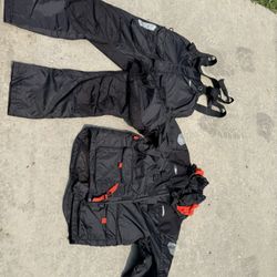 Frabill Menโs Large ice fishing suit