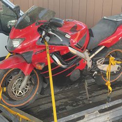 1999 Honda CBR 600 F4