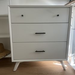 Mid Century Modern White Chest/dresser