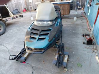 Polaris  trail touring snowmobile