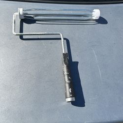 1 Paint Roller Frame