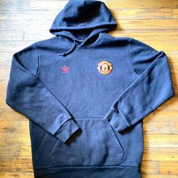 Adidas hoodie Manchester United sz S red label size M