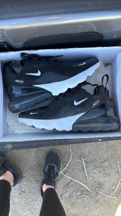 Nike Air 270