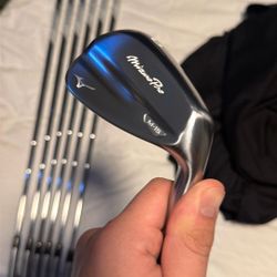 Mizuno M15 2026 4-pw
